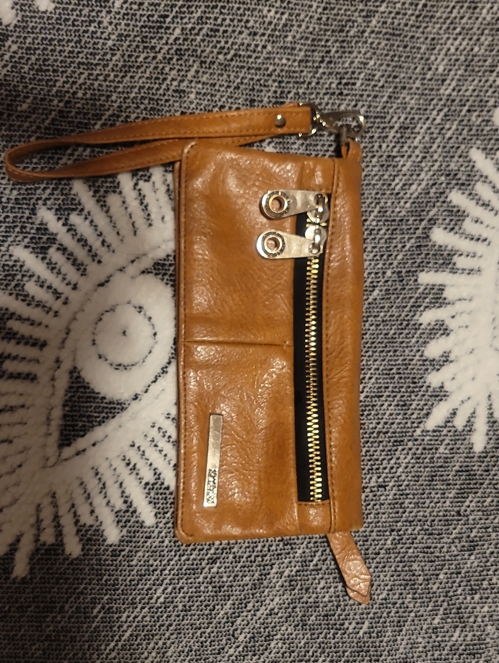 Kenneth Cole Reaction Tan Leather Wristlet Clutch with Gold Hardware